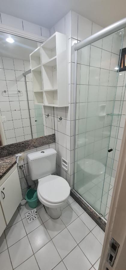 Flat Beira Mar- Costeira 1105 Fortaleza (Ceara)
