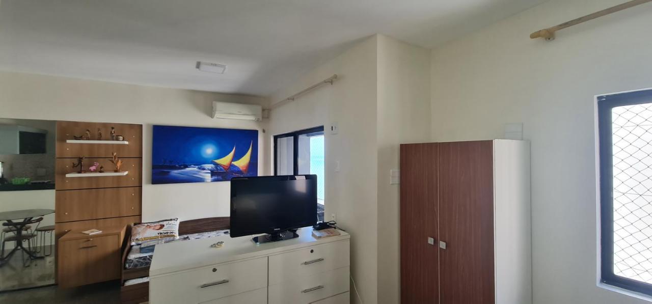 Apartamento Flat Beira Mar- Costeira 1105 *